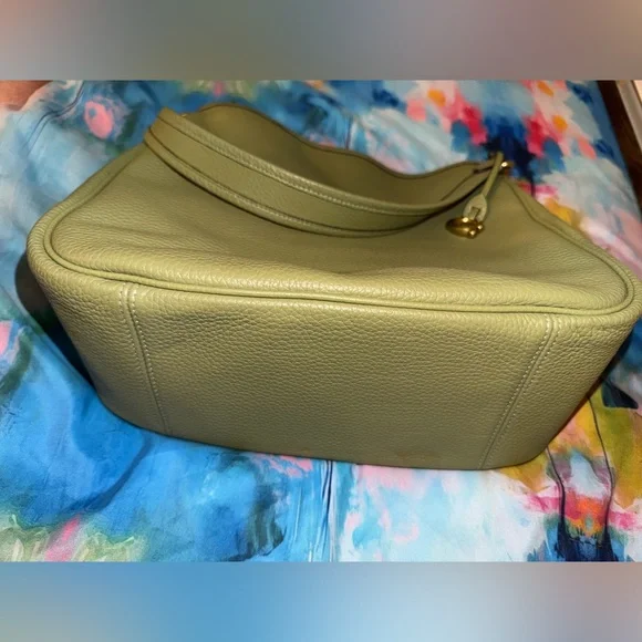 Coach Cary Moss Olive Green Pebbled Leather Shoulder Bag - also have the wallet! - Picture 4 of 16